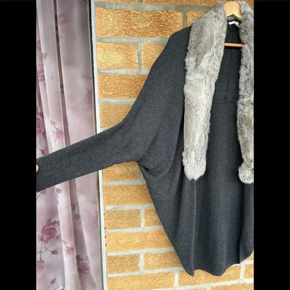 Joie Rabbit Fur Collar Sweater small - Picture 5 of 10